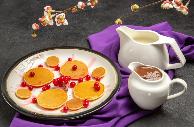 Must-Try Breakfast Spots Near You for Pancakes, Omelettes, and More