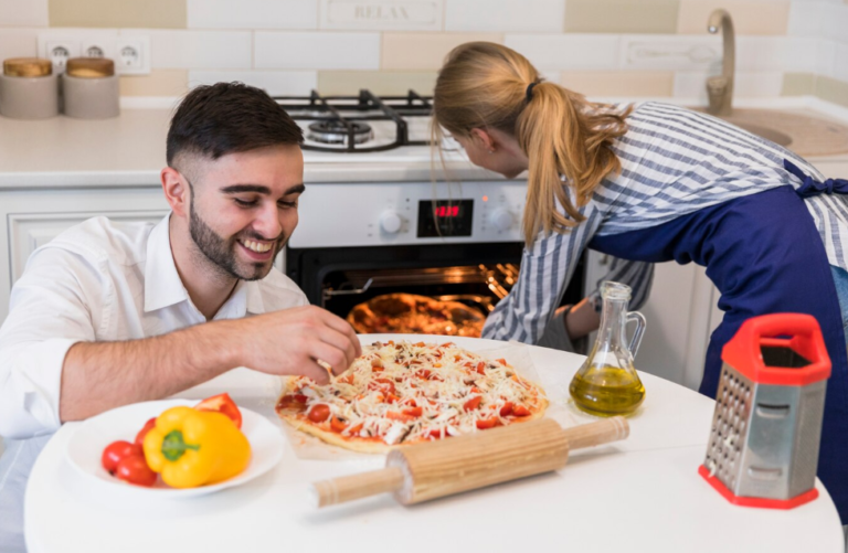 How Long Is the Best Pizza in Ohio Good for in the Fridge? Storage Tips Included