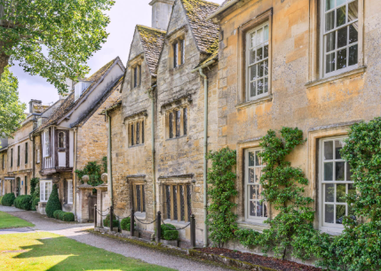 Architects in Cirencester: Crafting Timeless Spaces in the Capital of the Cotswolds