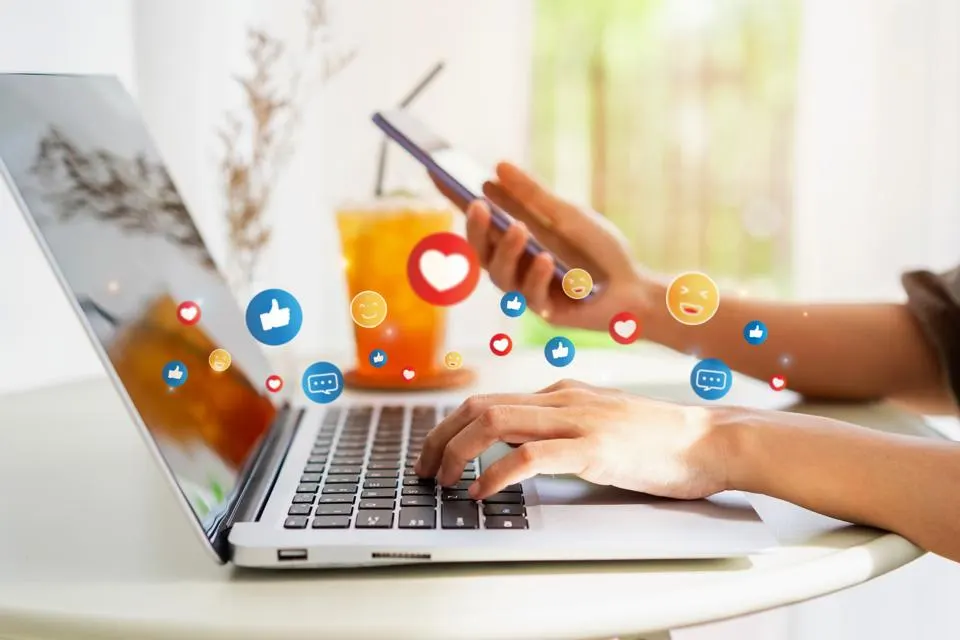 It Is Not All About Likes: Just How Montreal Brands Are Transforming Followers into Clients
