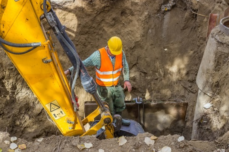 Dig Trenches Safely and Efficiently for Construction Projects