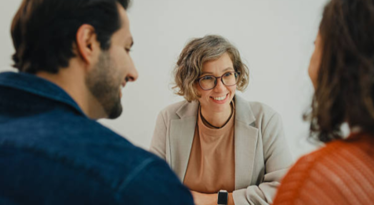 Trusted Mortgage Broker Services Offering Tailored Lending Solutions